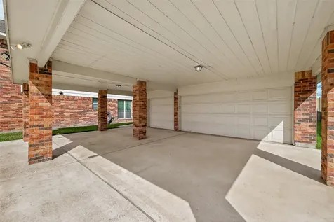 29 Palmero Way Manvel TX 77578