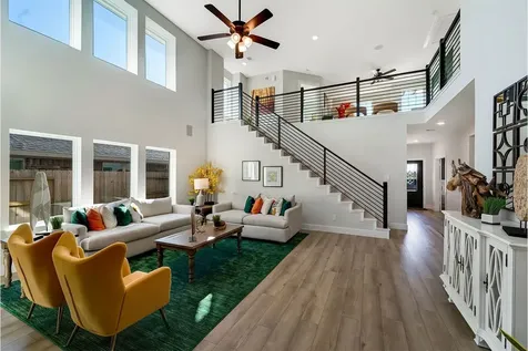 5031 Magnolia Springs Drive Pearland TX 77584