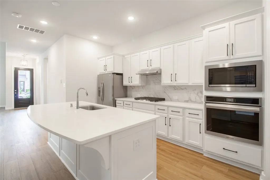 16647 Texas Hill Country Road Cypress TX 77433