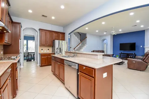 6811 Bannon Trail Sugar Land TX 77479