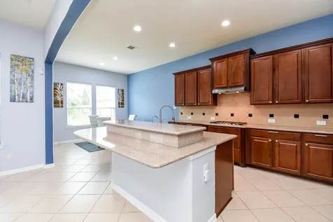 6811 Bannon Trail Sugar Land TX 77479