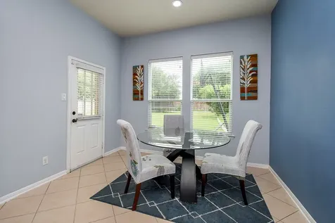 6811 Bannon Trail Sugar Land TX 77479