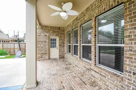 6811 Bannon Trail Sugar Land TX 77479