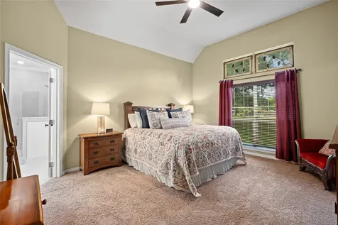 618 S Hudson Street Flatonia TX 78941