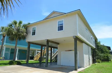 13823 Mutiny Lane Galveston TX 77554