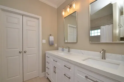 13823 Mutiny Lane Galveston TX 77554