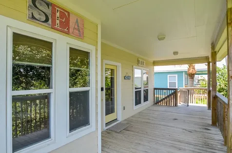 13823 Mutiny Lane Galveston TX 77554