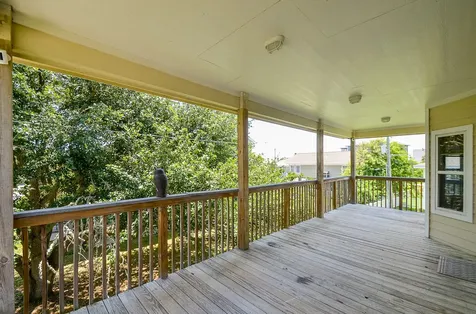 13823 Mutiny Lane Galveston TX 77554