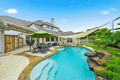 5510 Deerbourne Chase Drive Sugar Land TX 77479