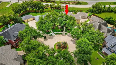 5510 Deerbourne Chase Drive Sugar Land TX 77479