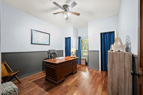 1819 Little John Street Montgomery TX 77316