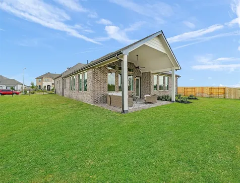 1127 Mills Cove Drive Missouri City TX 77459
