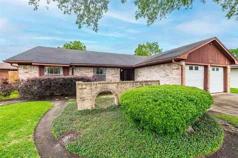 10223 Kirkglen Drive Houston TX 77089