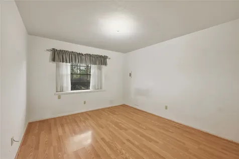 10223 Kirkglen Drive Houston TX 77089