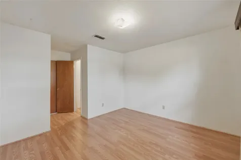 10223 Kirkglen Drive Houston TX 77089