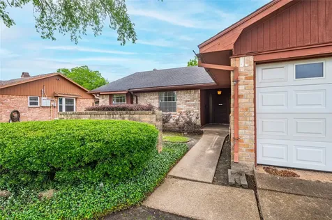 10223 Kirkglen Drive Houston TX 77089