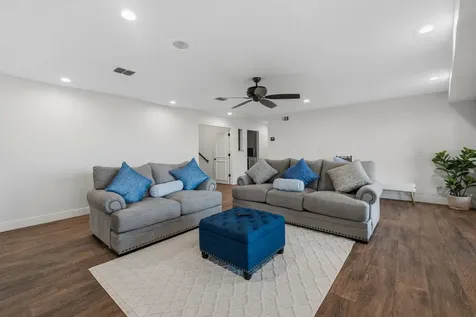 11707 Edgewater Court Montgomery TX 77356