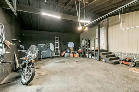 116 Road 5240 Cleveland TX 77327