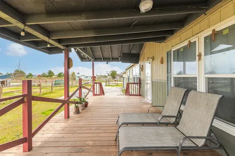 116 Road 5240 Cleveland TX 77327