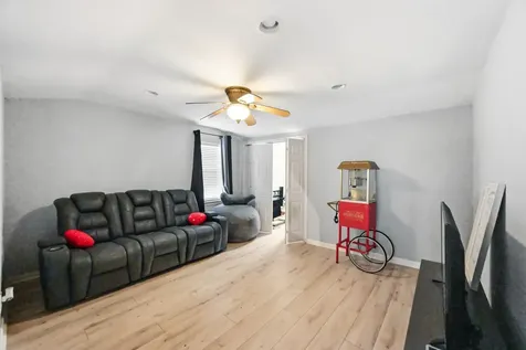 7241 Glen Falls Street Houston TX 77049