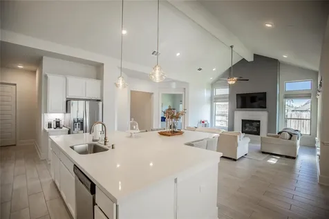 15138 Botanical Garden Drive Conroe TX 77302