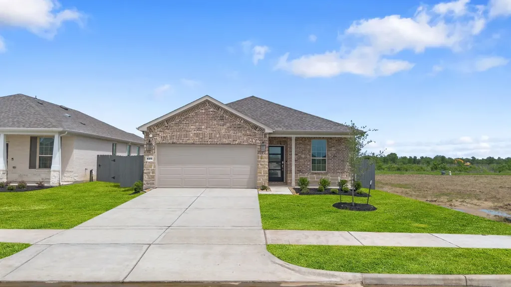 9011 Bay Lodge Lane Baytown TX 77521