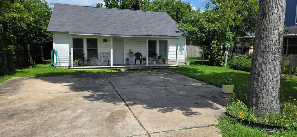 5518 Cochran Street Houston TX 77009