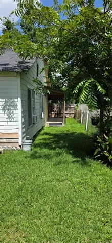5518 Cochran Street Houston TX 77009