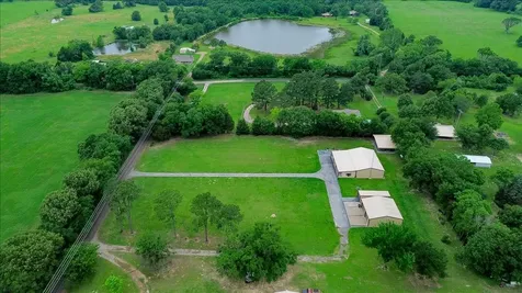 1136 Vz County Road 2150 Wills Point TX 75169