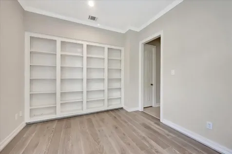 15511 Turtle Oak Court Houston TX 77059