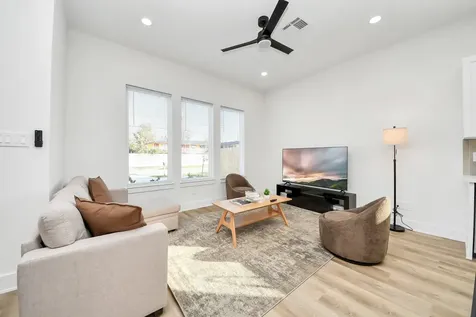 3909 Maggie Street Houston TX 77051