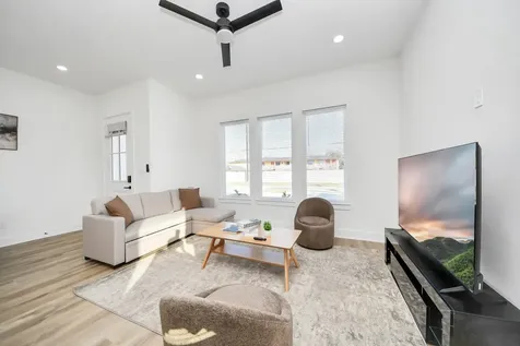 3909 Maggie Street Houston TX 77051