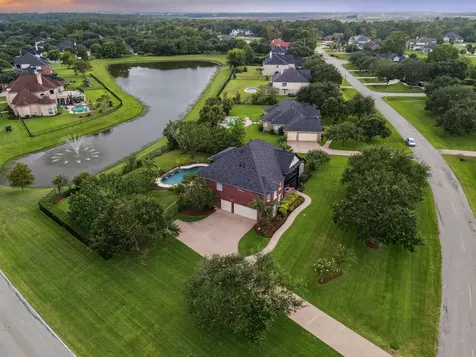 8826 Crown Jewel Drive Richmond TX 77469