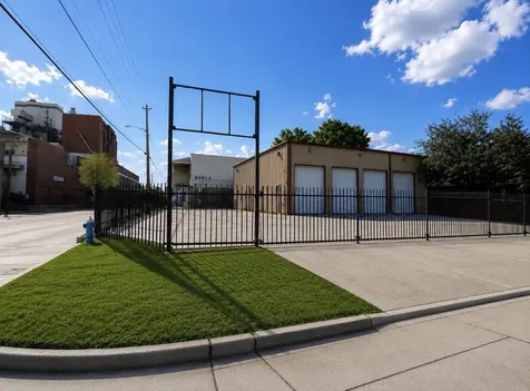 3919 Harrisburg Street Houston TX 77003