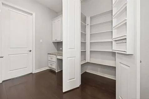 3843 Desert Springs Lane Fulshear TX 77441