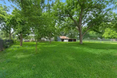2627 Bayou Avenue Baytown TX 77520