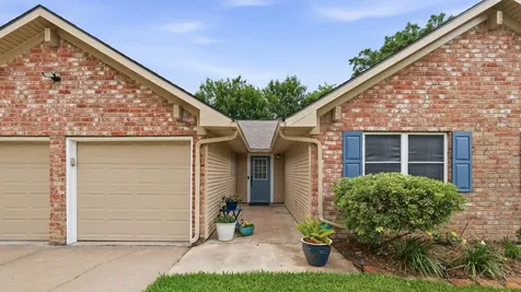 2022 Arcadia Drive Sugar Land TX 77498