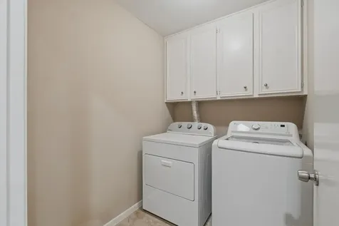 2022 Arcadia Drive Sugar Land TX 77498