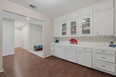2022 Arcadia Drive Sugar Land TX 77498