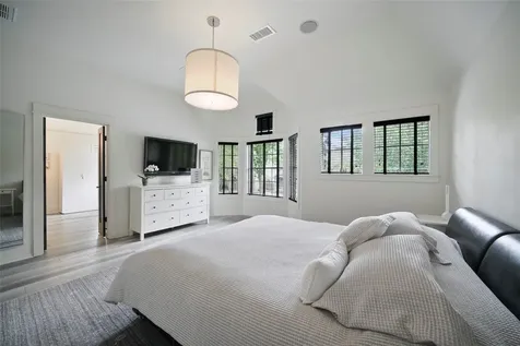31 Purple Martin Place The Woodlands TX 77381