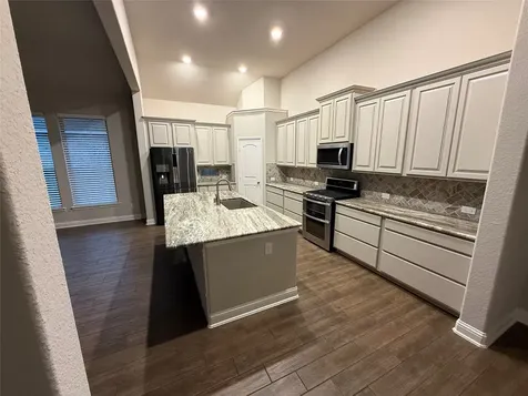 135 Bloomhill Place Magnolia TX 77354