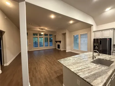 135 Bloomhill Place Magnolia TX 77354
