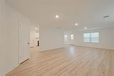 11098 N Lake Mist Lane Willis TX 77318