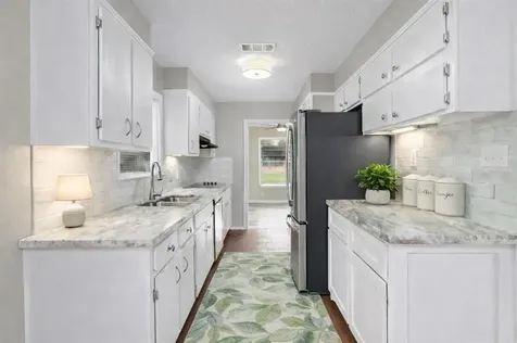 5195 Laurel Street Beaumont TX 77707