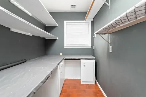 5195 Laurel Street Beaumont TX 77707