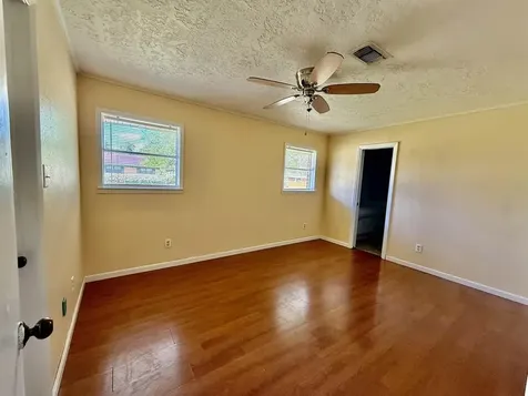 5195 Laurel Street Beaumont TX 77707