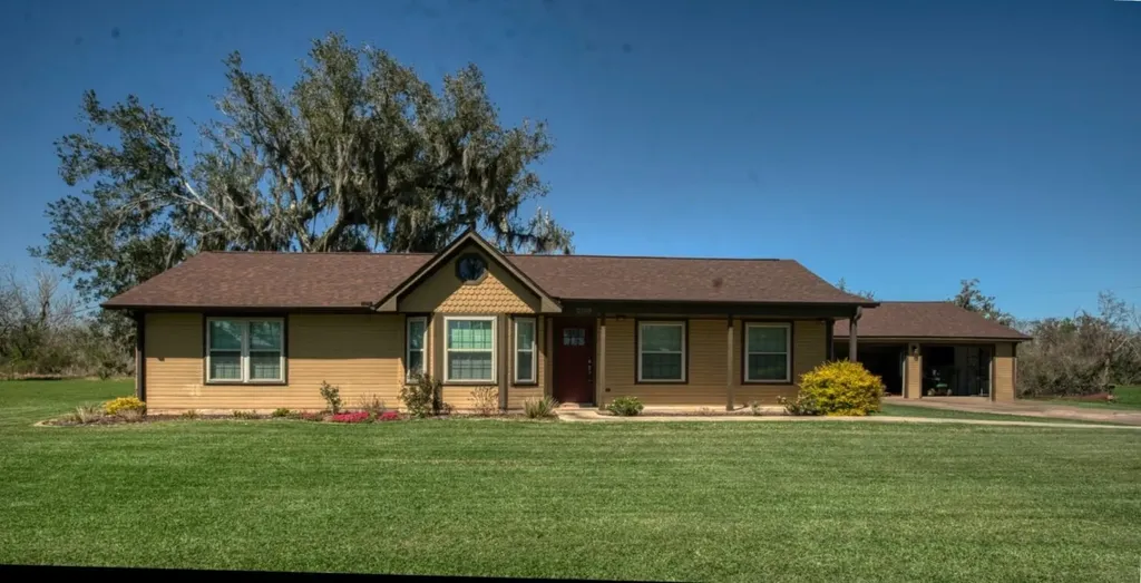 2520 County Road 582 Brazoria TX 77422