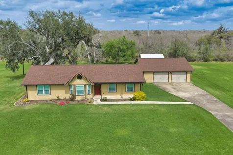 2520 County Road 582 Brazoria TX 77422