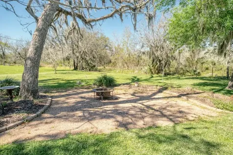 2520 County Road 582 Brazoria TX 77422