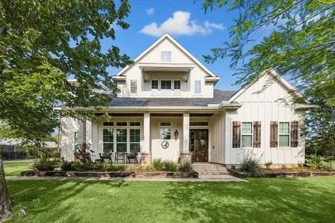 1815 Charter Street Columbus TX 78934